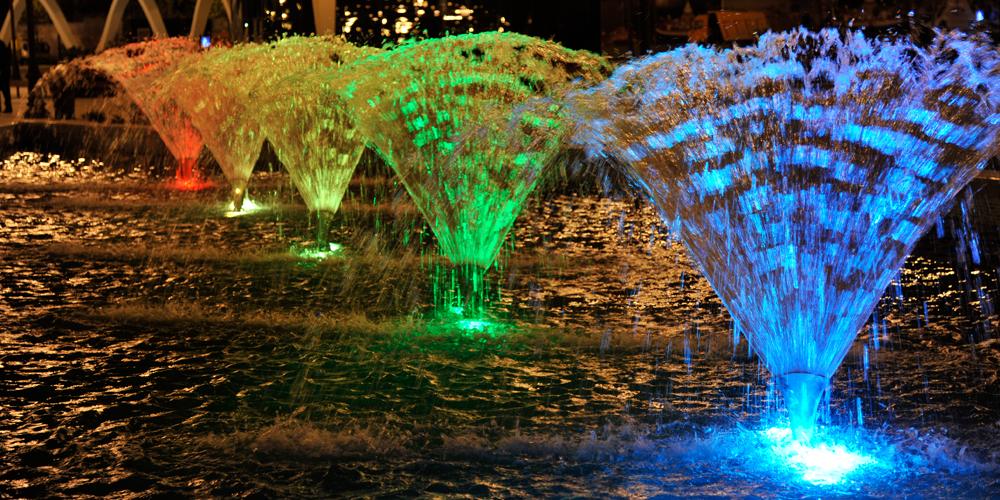 Baku-fontane-winter-boulevard-Heydar-Park_3